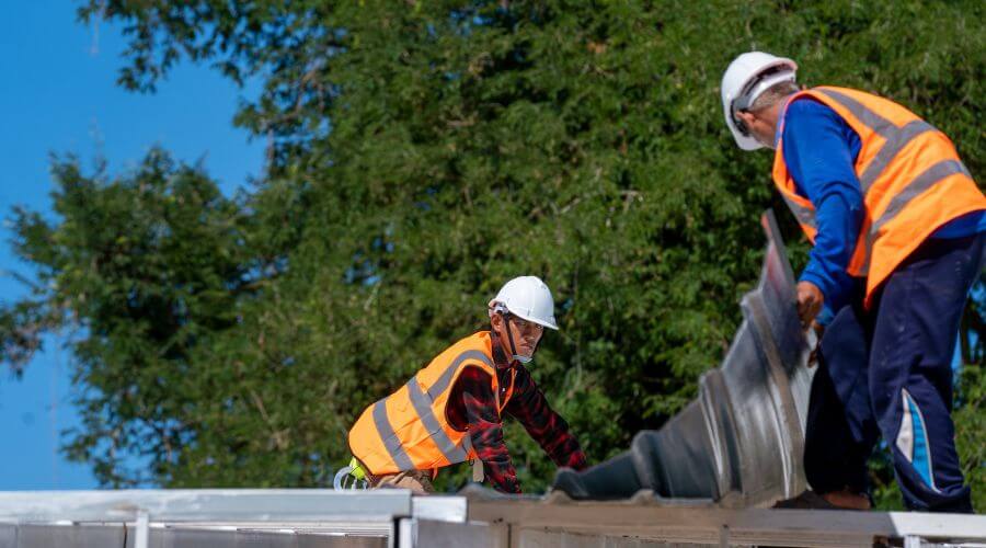 Expert top industrial roofings services in Lynn Center, IL
